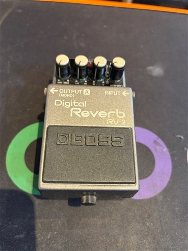 BOSS RV-2の画像